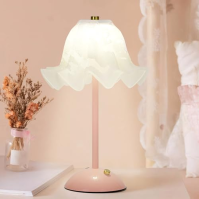 Starnearby Růžová stolní lampa Květinová LED stolní lampa Bezdrátová stolní lampa Vintage květinová lampa Dobíjecí stolní lampa